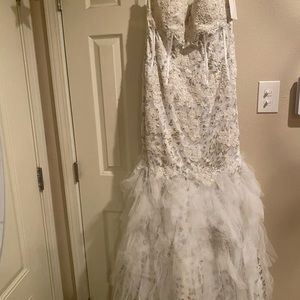 Anny Lee white gold and silver prom dress.